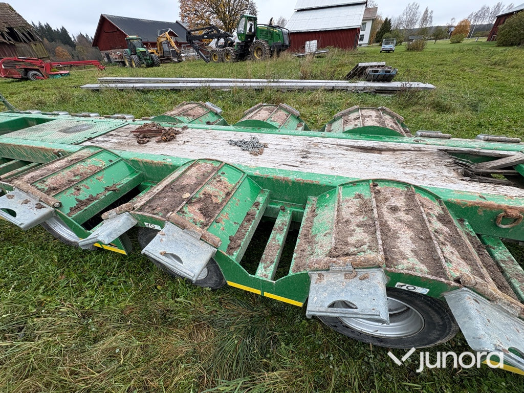 Skogsmaskinstrailer - Chieftain 35 ton