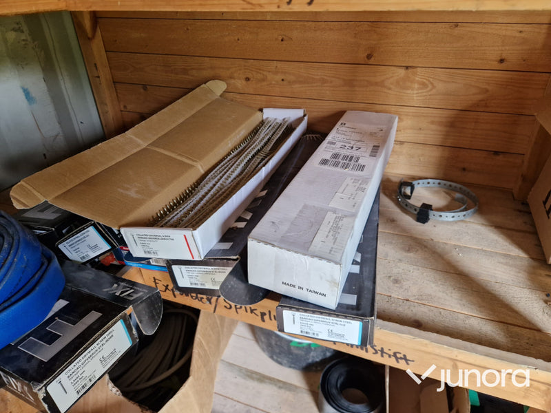 Container 20 Fot Med Innehåll