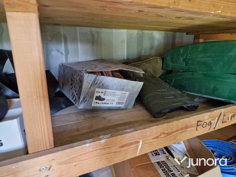 Container 20 Fot Med Innehåll