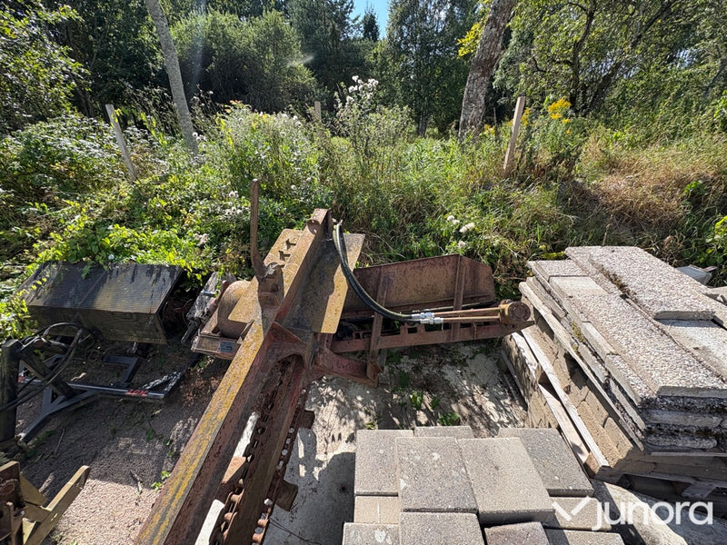 Kedjegrävare