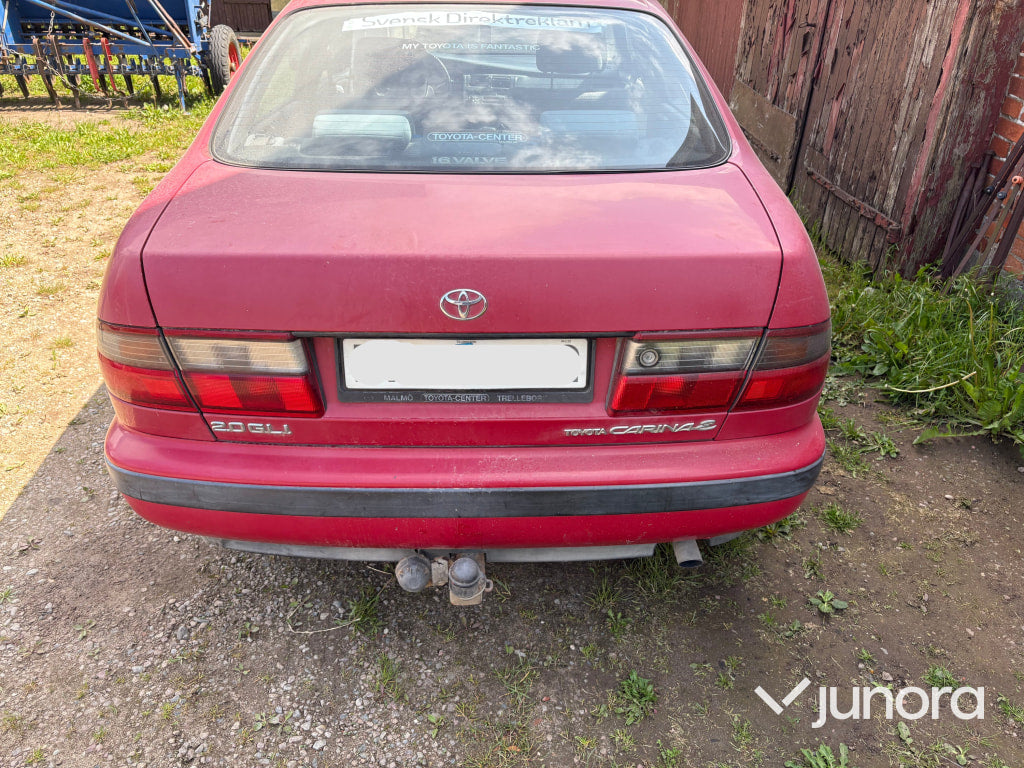 Toyota Carina