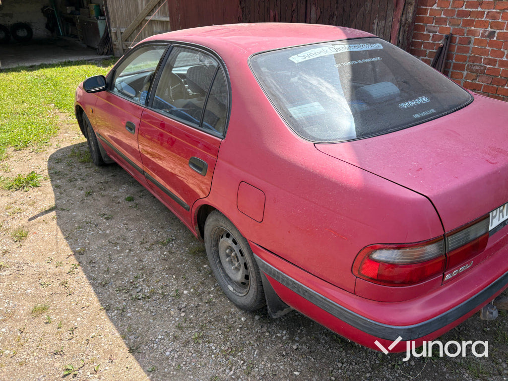 Toyota Carina
