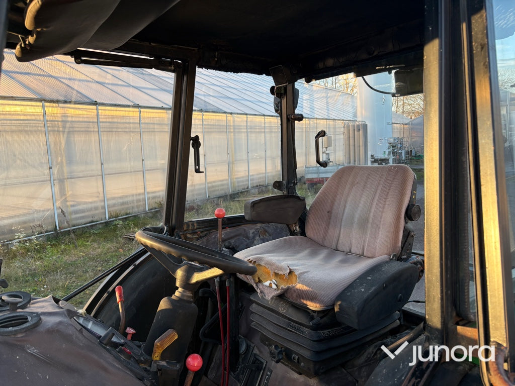 Traktor - John Deere 1950 4WD MC1