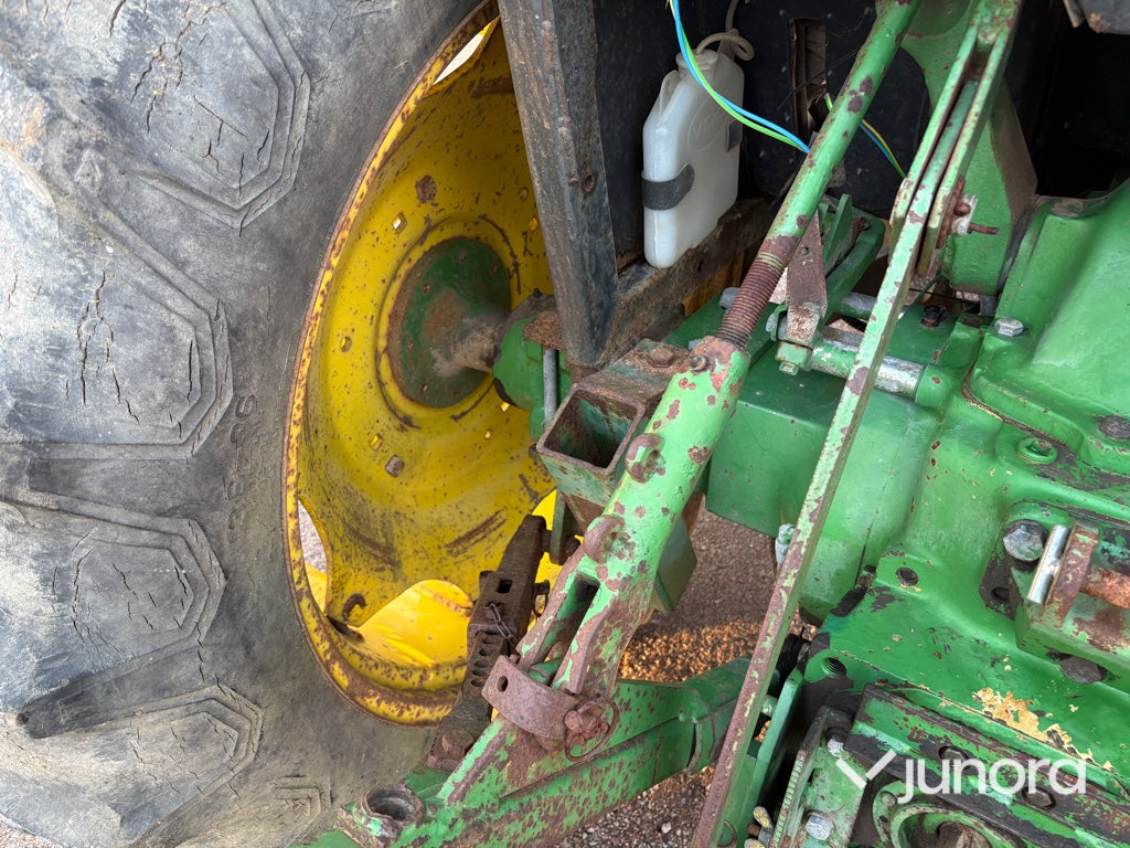 Traktor - John Deere 1950 4WD MC1