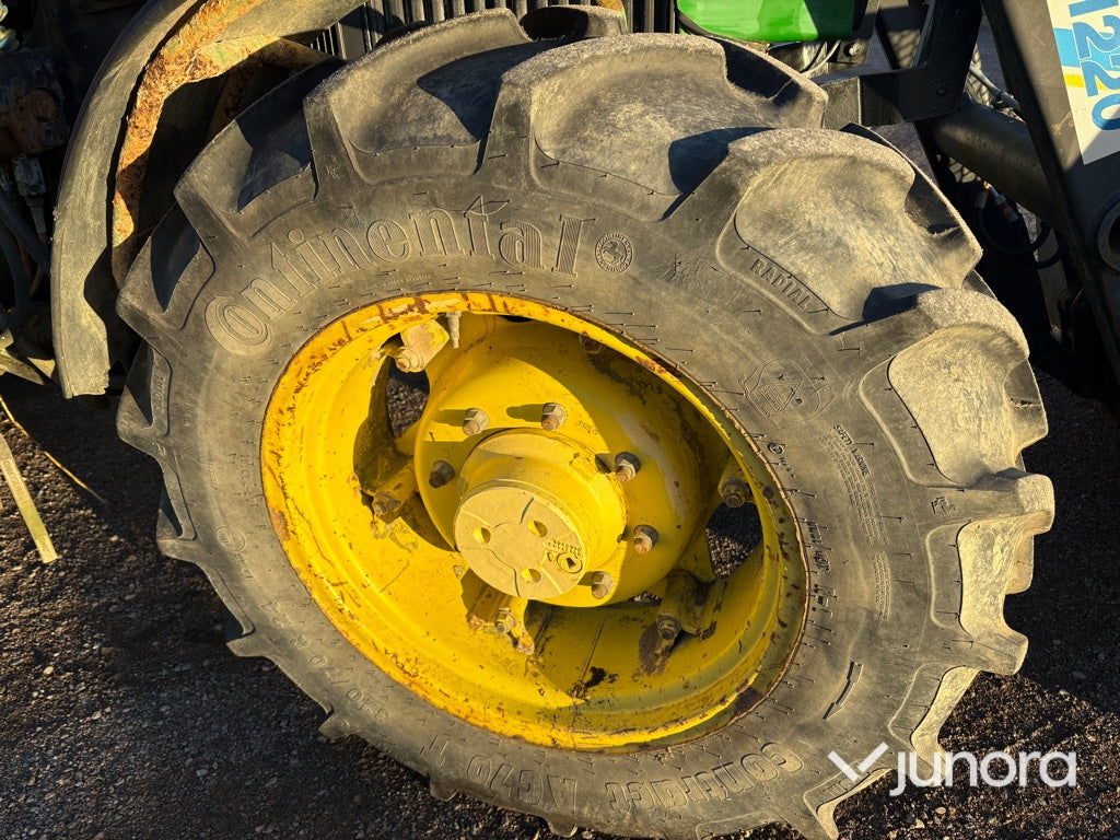 Traktor - John Deere 1950 4WD MC1