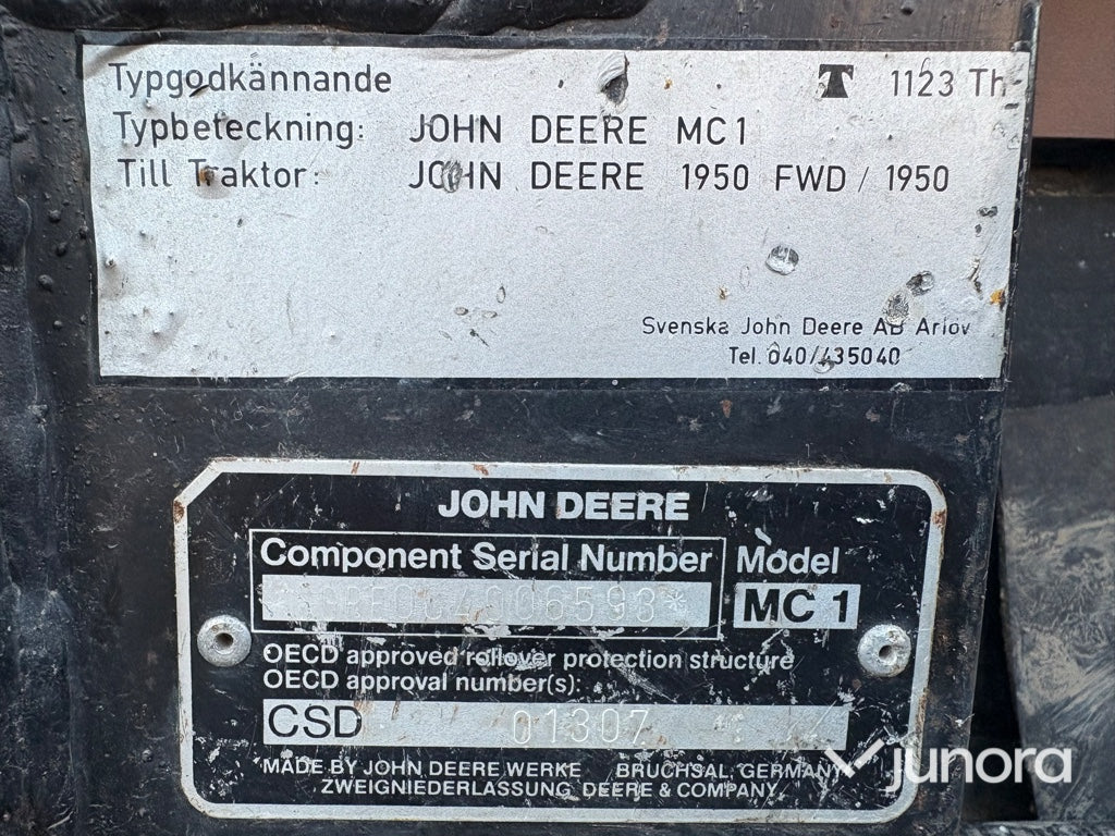 Traktor - John Deere 1950 4WD MC1
