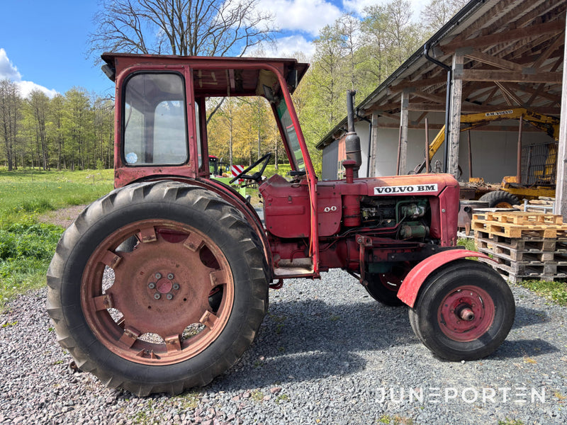 Traktor Volvo BM 400