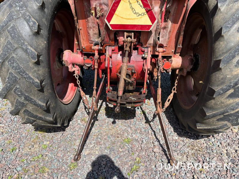 Traktor Volvo BM 400