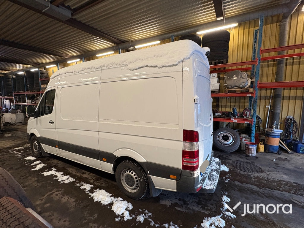 Mercedes Benz Sprinter