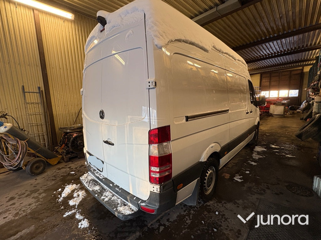 Mercedes Benz Sprinter