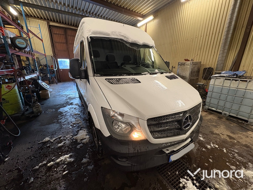 Mercedes Benz Sprinter