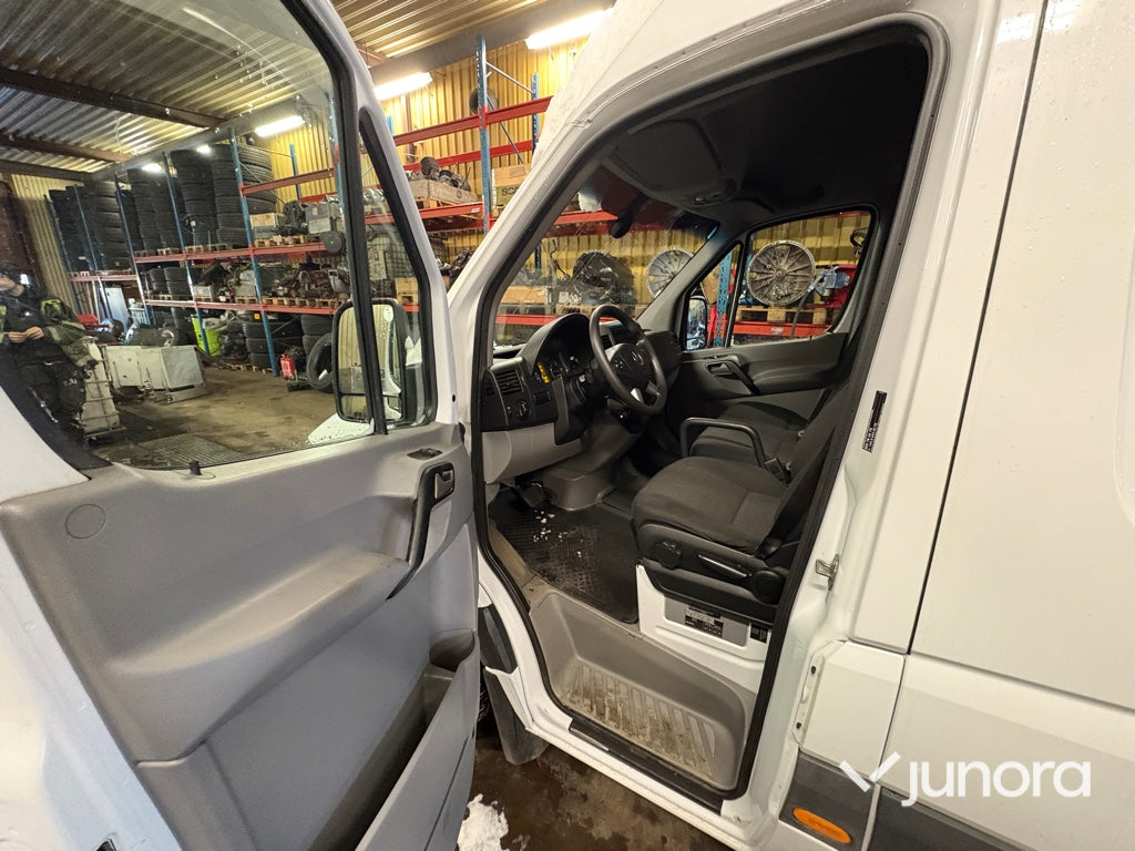 Mercedes Benz Sprinter