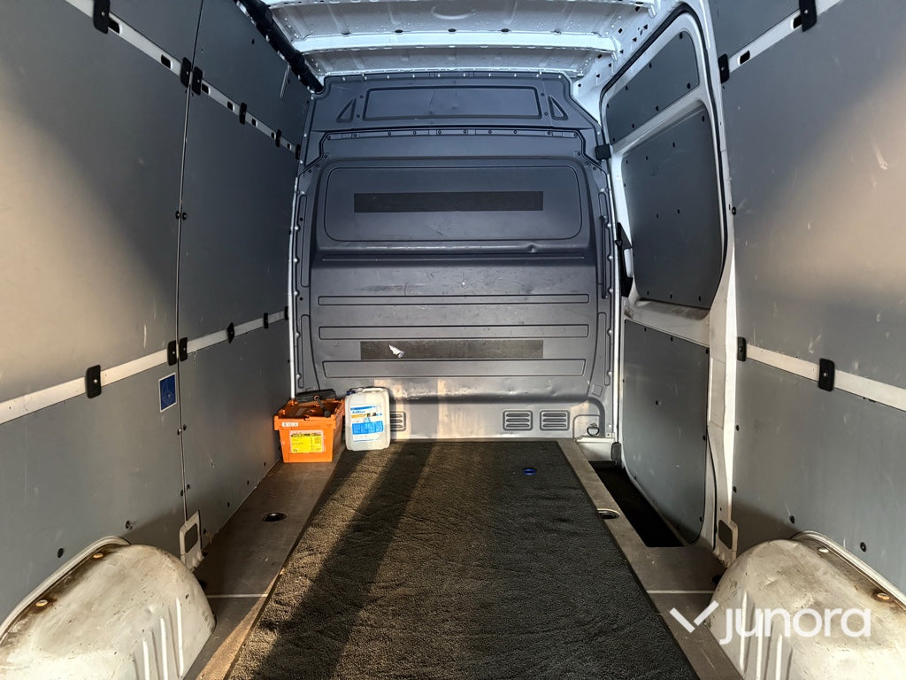 Mercedes Benz Sprinter