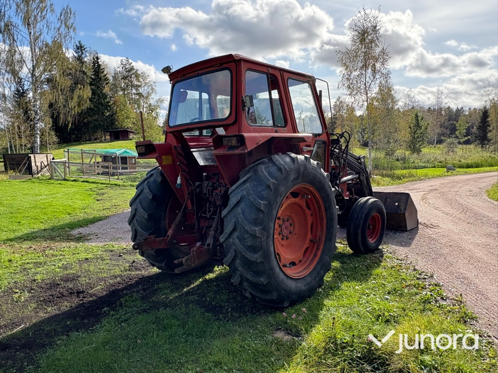 Traktor Volvo BM T 500