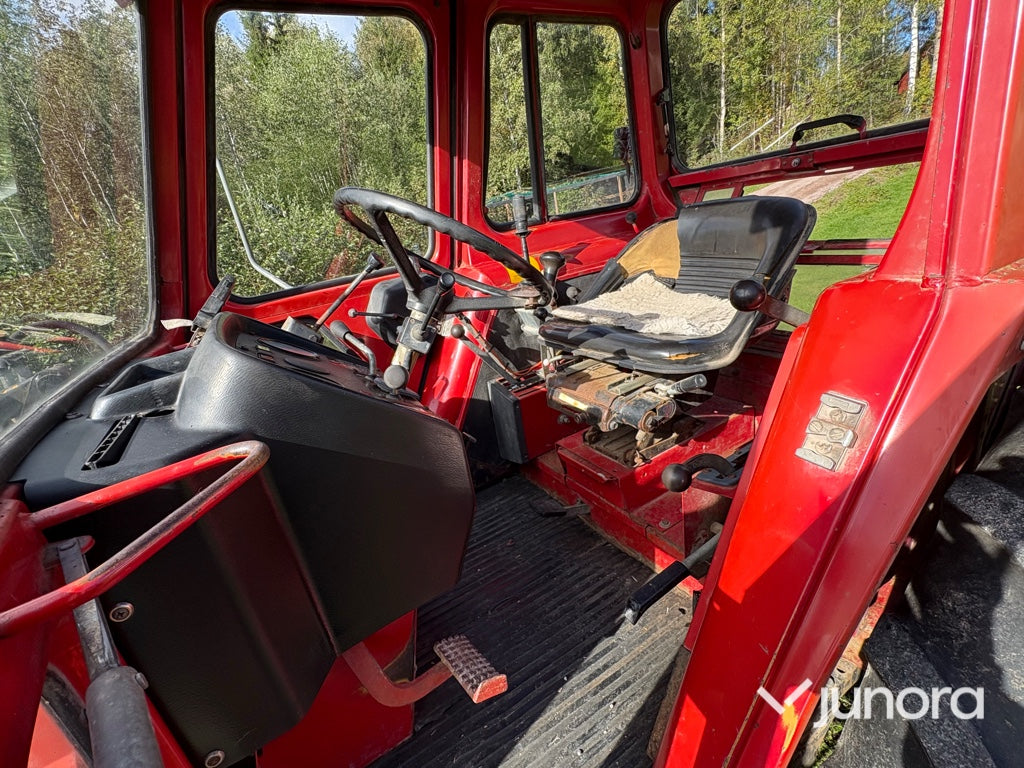 Traktor Volvo BM T 500