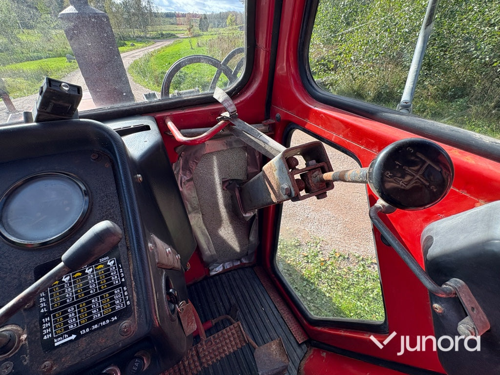 Traktor Volvo BM T 500