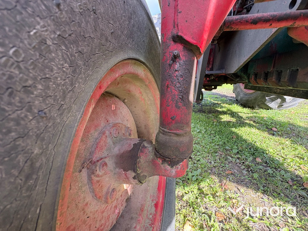 Traktor Volvo BM T 500