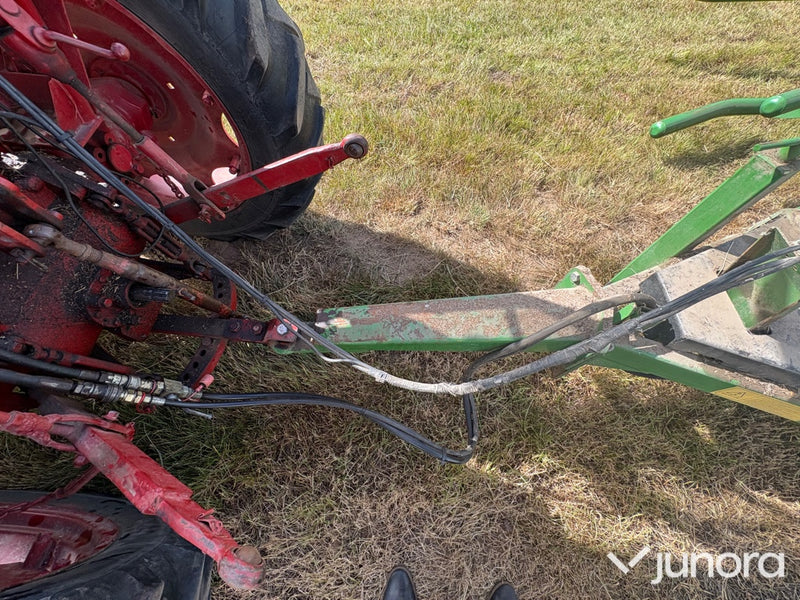 Mchale 991 BJ inplastare