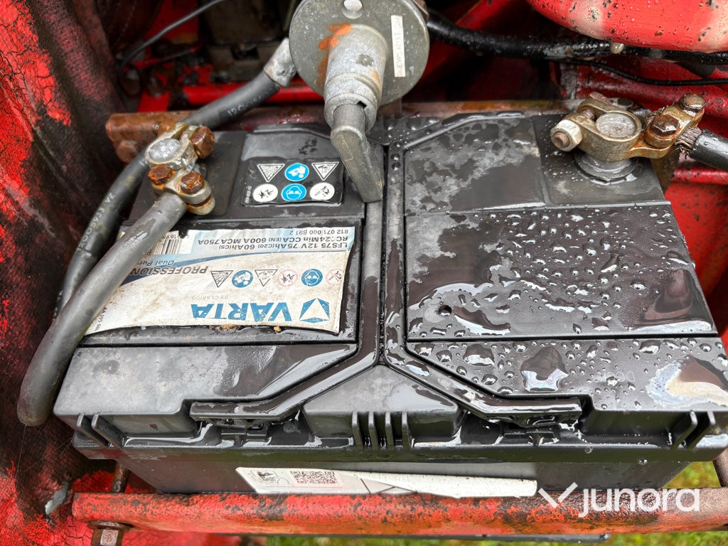 Traktor - BM Volvo Buster 320