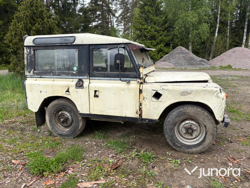 Land Rover 88 11A LHD