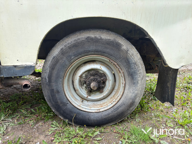 Land Rover 88 11A LHD