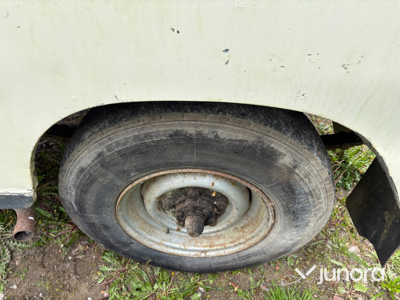 Land Rover 88 11A LHD