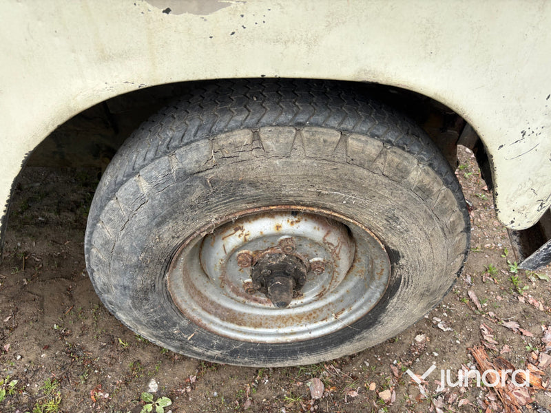Land Rover 88 11A LHD