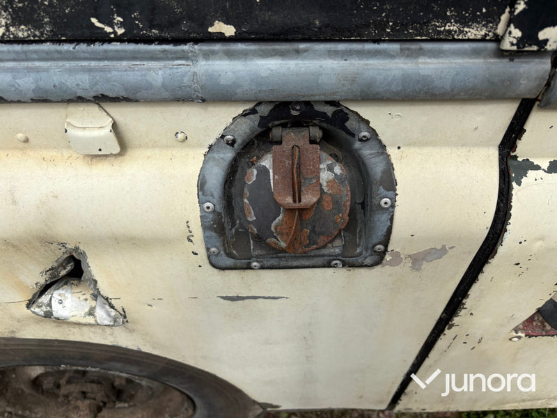 Land Rover 88 11A LHD