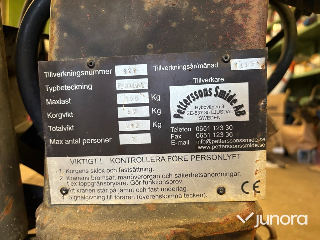 Kranarm med personkorg - Exte PK600