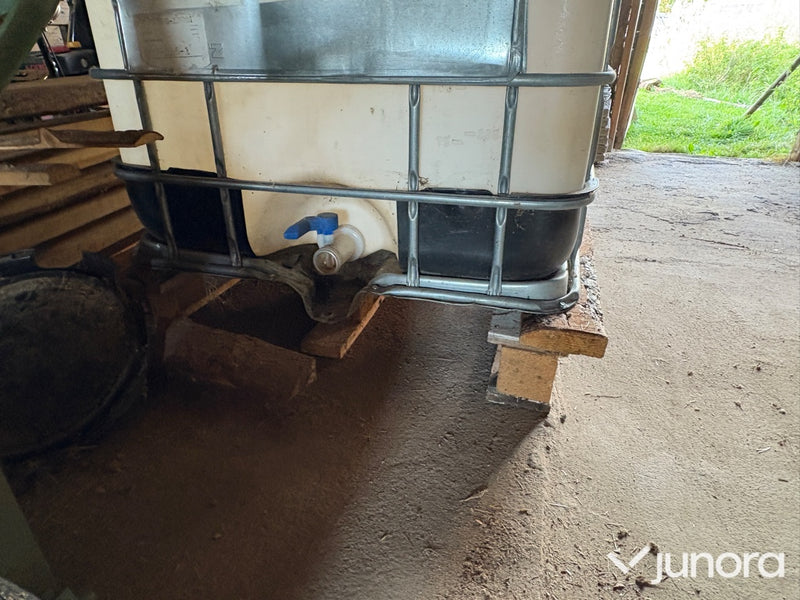 Vattentank 1000 liter
