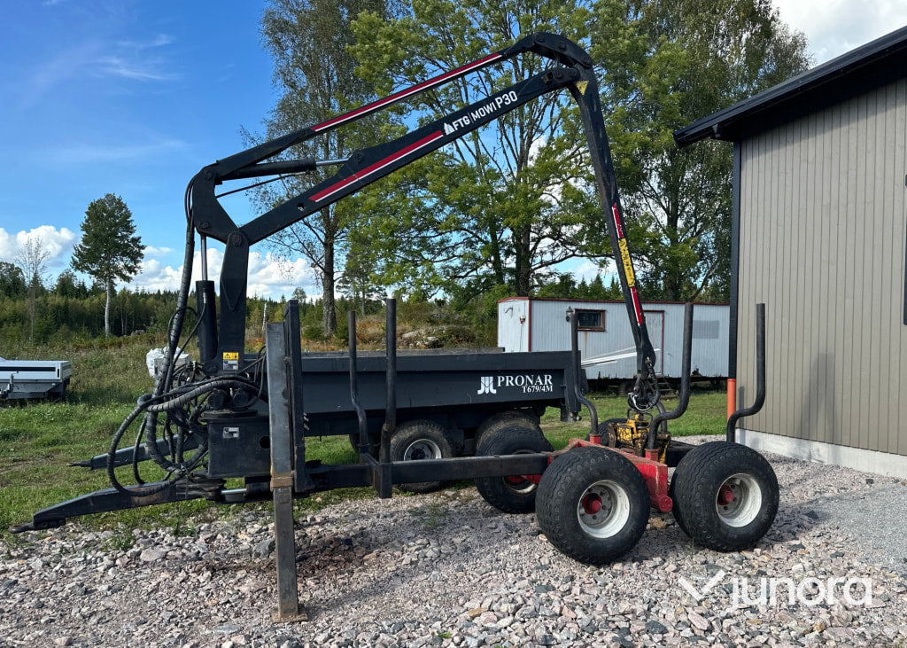 Mowi Skogsvagn 850