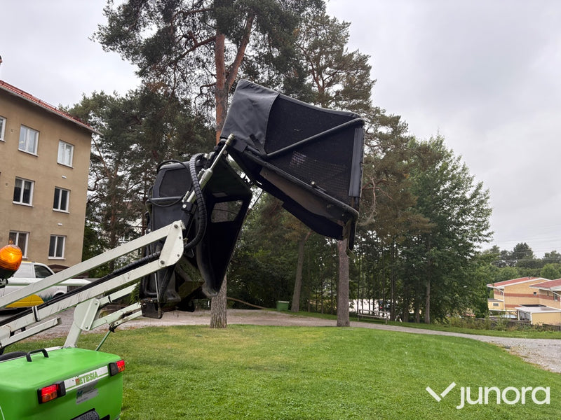 Åkgräsklippare Etesia Hydro 124 D