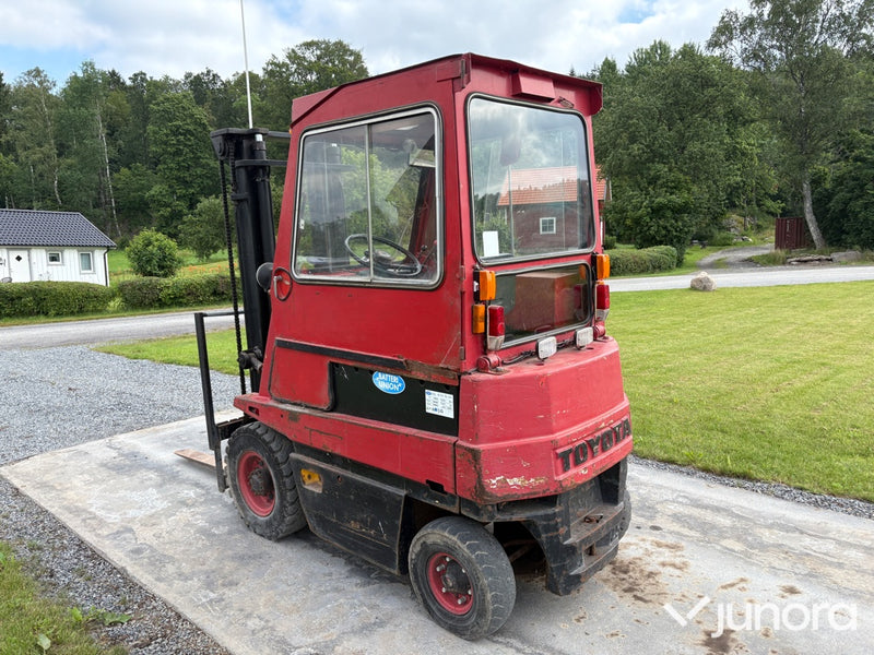 Toyota 3FB25 - Eltruck