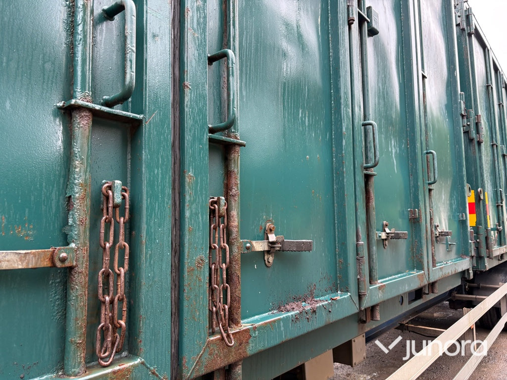 Lastbilsekipage – Volvo FH500 6x2 med JOAB L21-5600 AA lastväxlare, Kilafors släp och tre containrar