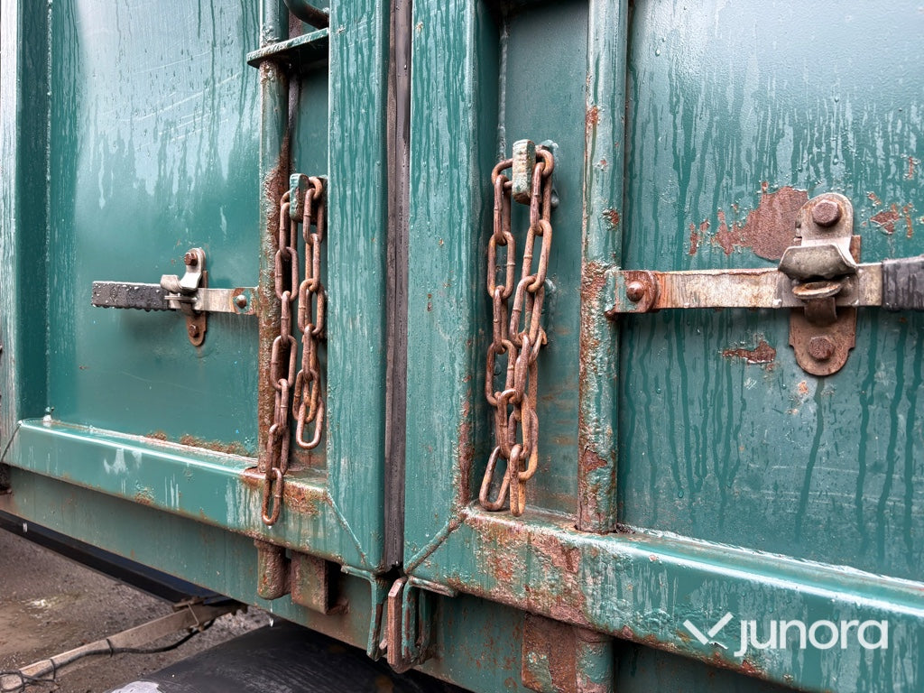 Lastbilsekipage – Volvo FH500 6x2 med JOAB L21-5600 AA lastväxlare, Kilafors släp och tre containrar