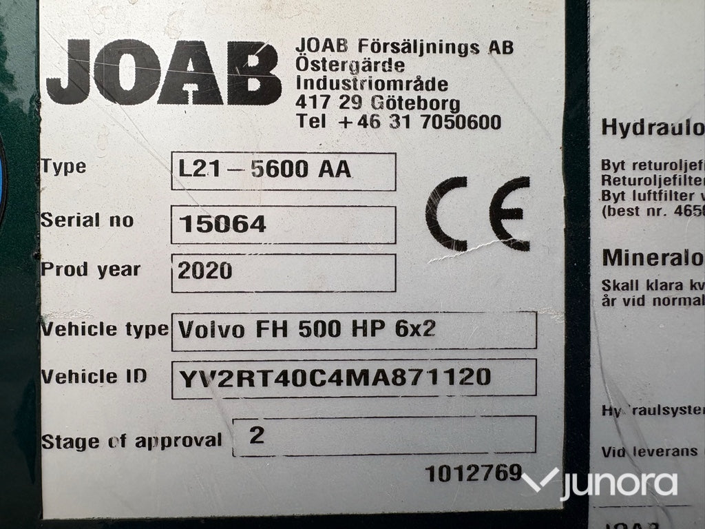Lastbilsekipage – Volvo FH500 6x2 med JOAB L21-5600 AA lastväxlare, Kilafors släp och tre containrar