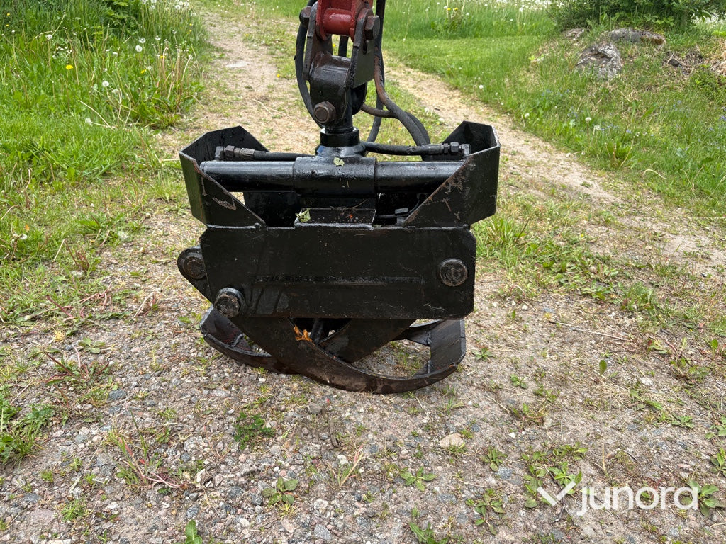 Traktor med skogskran - John Deere, 2130
