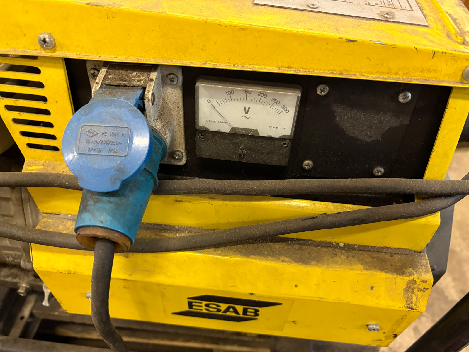 ESAB KHH 170 HS Svetsgenerator