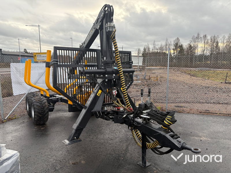 Skogsvagn - Country 670 Master