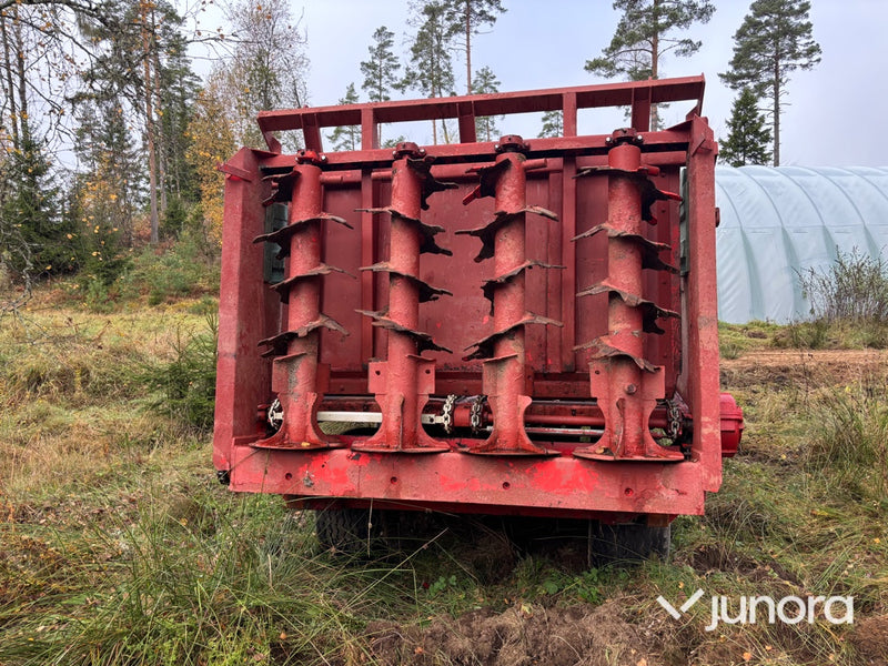Fastgödselspridare Möre Vagnen N218/P
