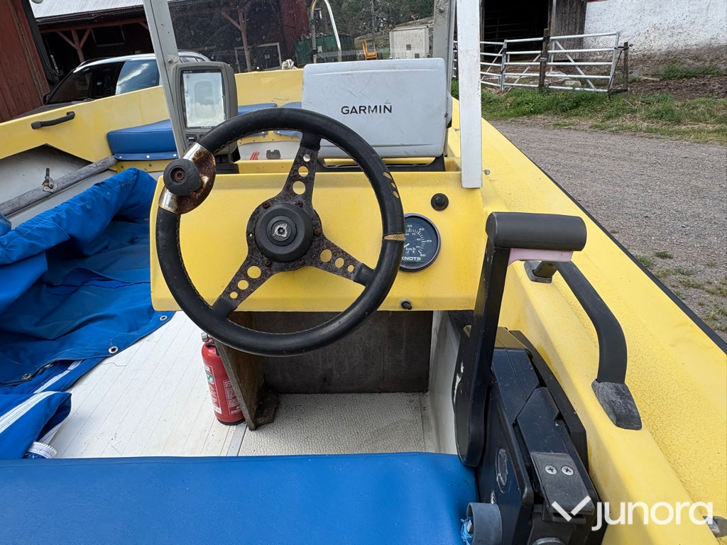 Ockelbo B16 med Evinrude 60HK + Brenderup trailer