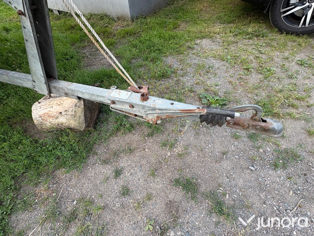 Ockelbo B16 med Evinrude 60HK + Brenderup trailer
