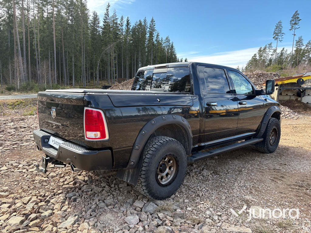 Lätt lastbil - Dodge Ram 1500 Laramine