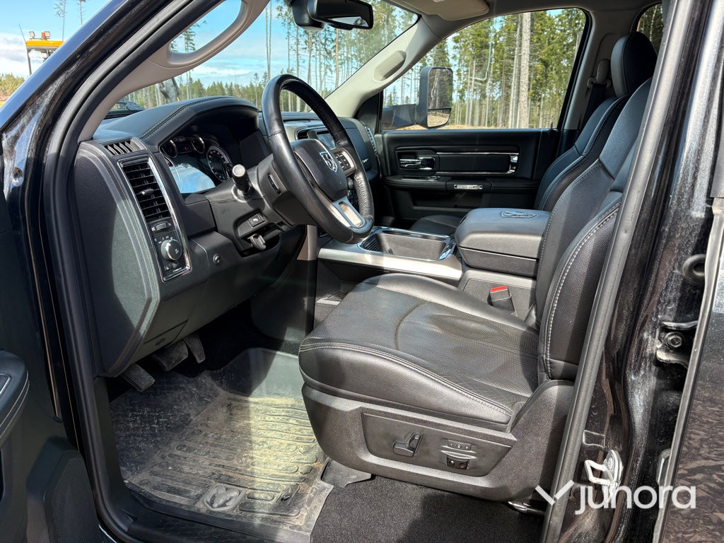 Lätt lastbil - Dodge Ram 1500 Laramine
