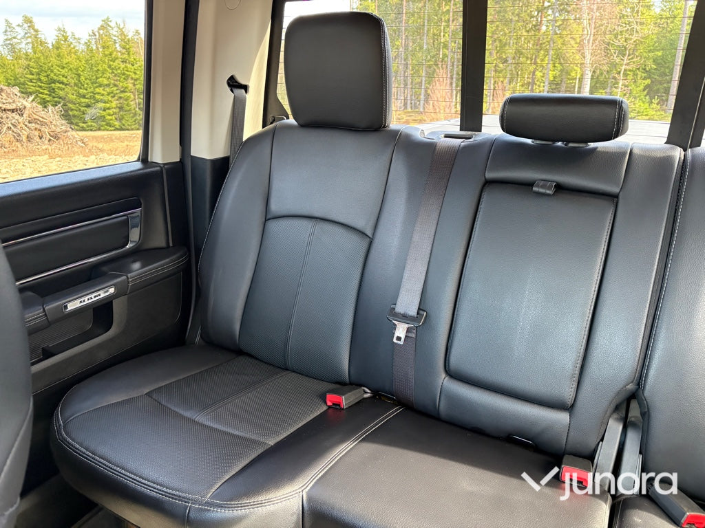 Lätt lastbil - Dodge Ram 1500 Laramine