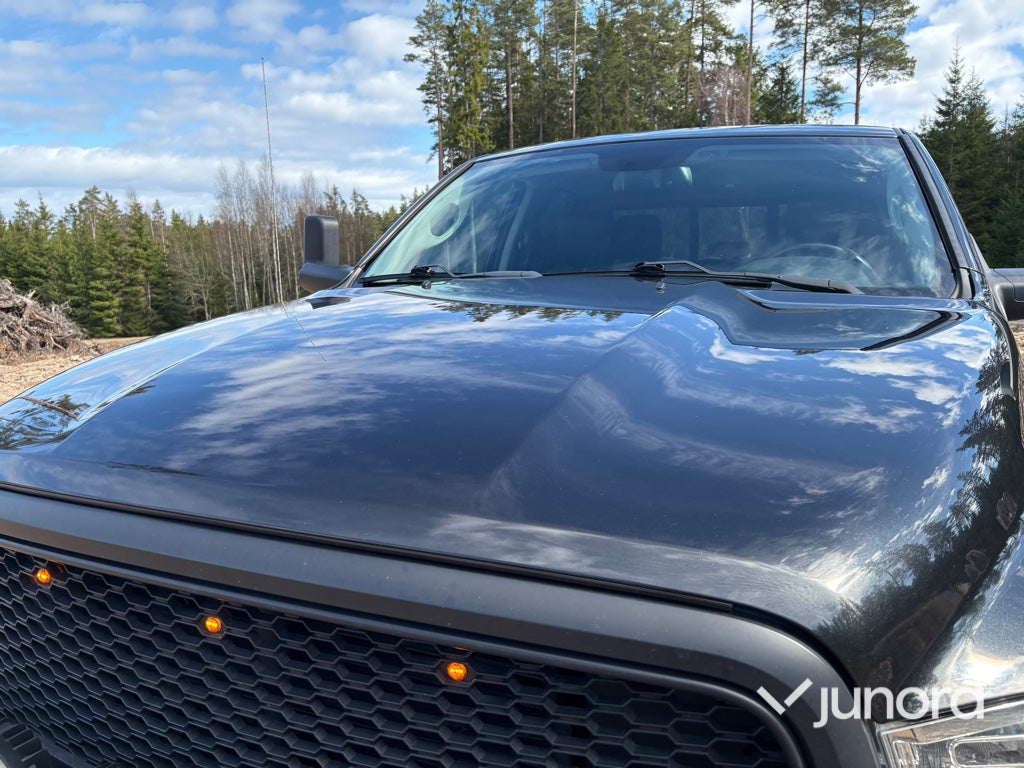 Lätt lastbil - Dodge Ram 1500 Laramine