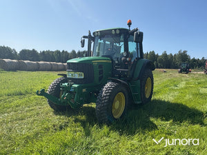 John Deere 6330