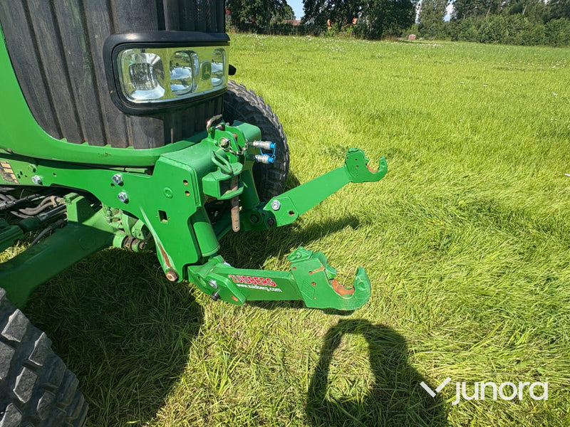 John Deere 6330