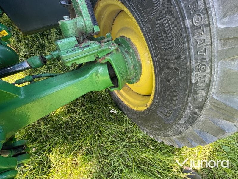John Deere 6330