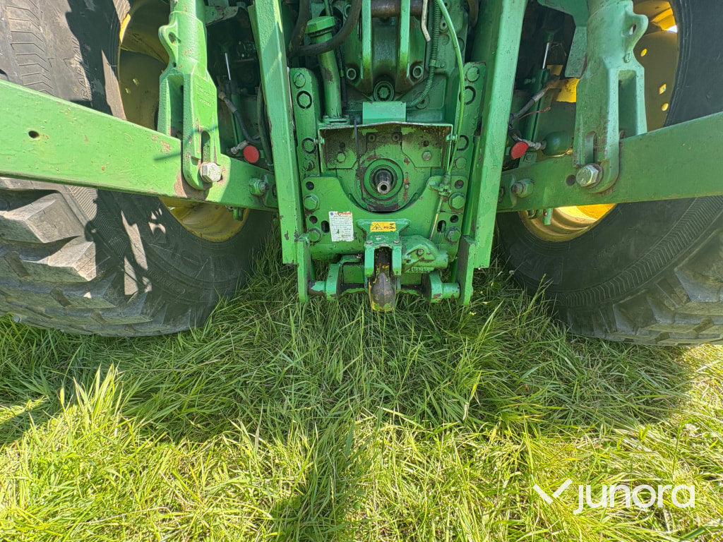 John Deere 6330